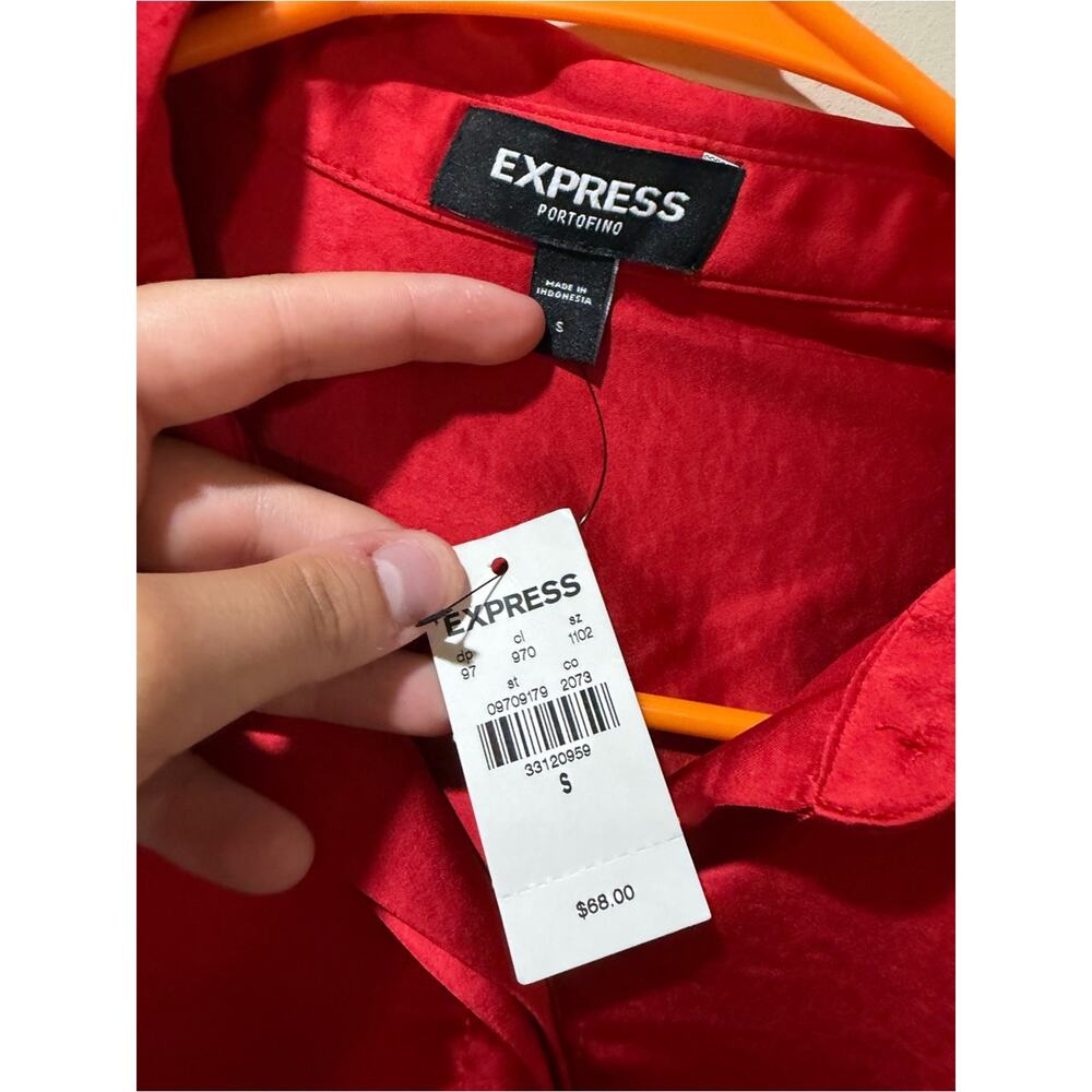 Express Women's Red Tie-Waist Satin Collared Crop Blouse - Picture 2 of 4